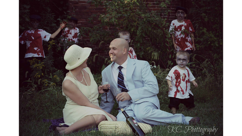 Illustration for article titled Adorable Child Zombies Star in Best Family Portrait Ever